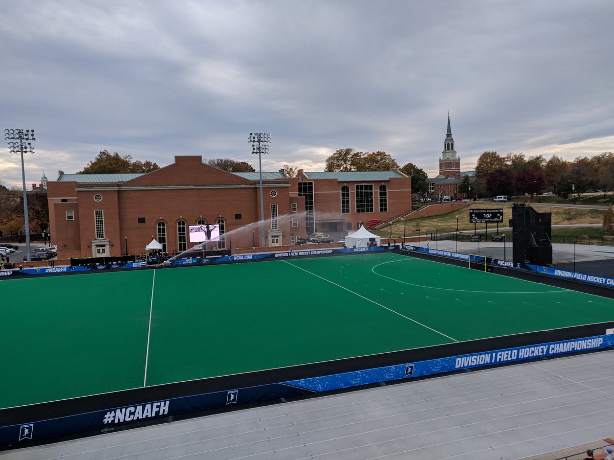 SportsXtra_UNC's tweet photo. It's half-time here at Wake Forest University's Kentner Stadium. The UNC Women's Field Hockey Team leads the Boston College Eagles 4-2 in the NCAA Div. 1 Championship Semifinals. The Tar Heels came out exceptionally strong with three goals in the second quarter. https://t.co/1r7yvvizMp