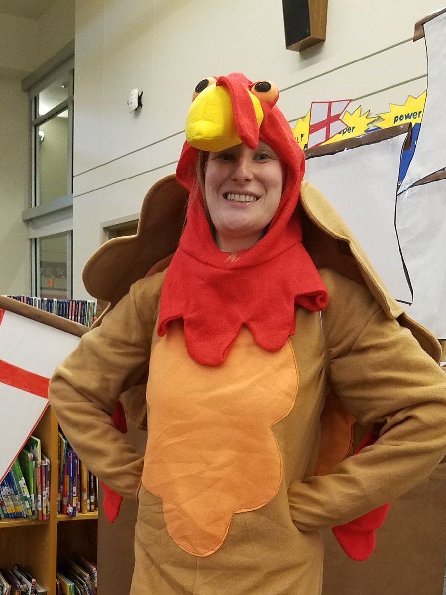 hbelibrary's tweet photo. @HBElibrarian Happy Thanksgiving from this turkey librarian! @SBISDLib https://t.co/ZkPBUCCcUR
