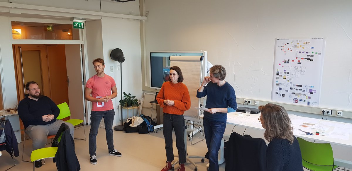 LivingPasts tweet media