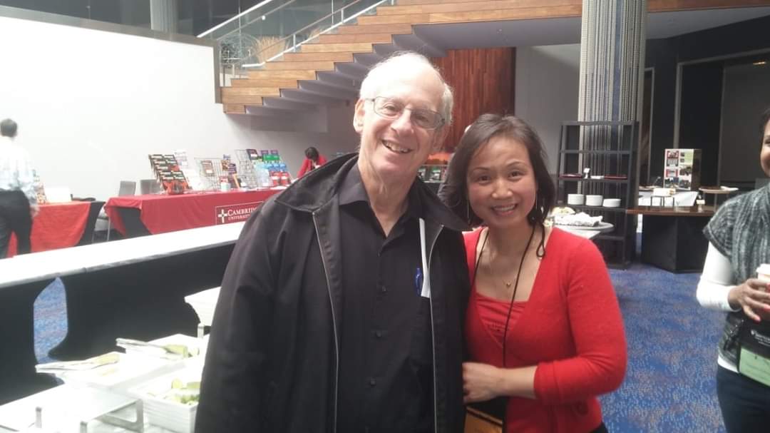 lynnhu2's tweet image. Came upon this photo while thumbing through my CI journals. Thank you Dr. Krashen for your language aquisition 5 hypotheses for changing the world for language education!#CIteaching, #effectiveteaching, #drkrashen,#TPRS,  #secondlanguageaquisition, #effectivelanguageteaching,