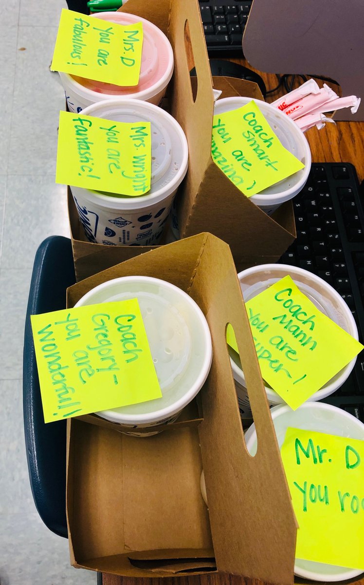HHETechnology's tweet photo. Yesterday was Thankful Thursday and I’m super thankful for my team!!! 
#specials
#ThankfulThursday 
#huskypride https://t.co/oCWSlQTGF4