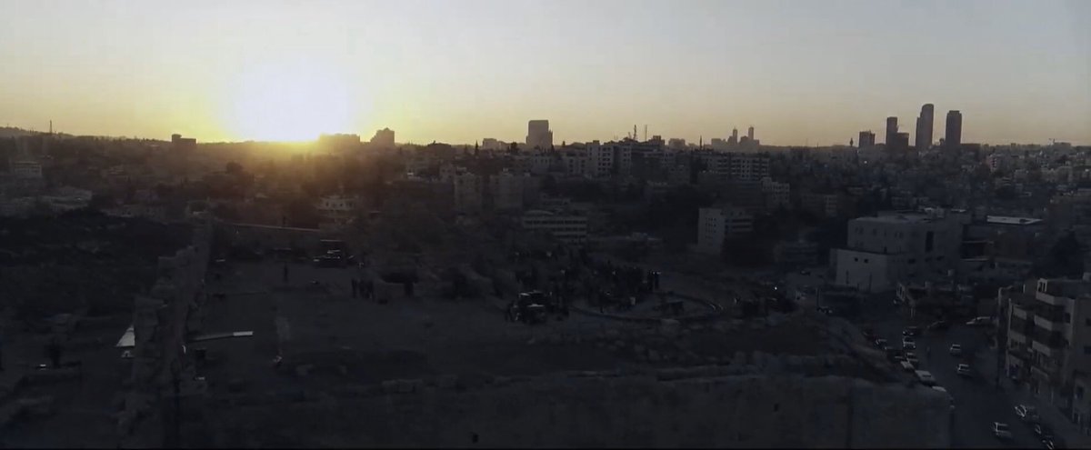 coldplaying's tweet photo. With Sunset from #EverdayLife now at an end, share with us your favourite moment!!🌙☀️ https://t.co/DE6pUPiLnH
