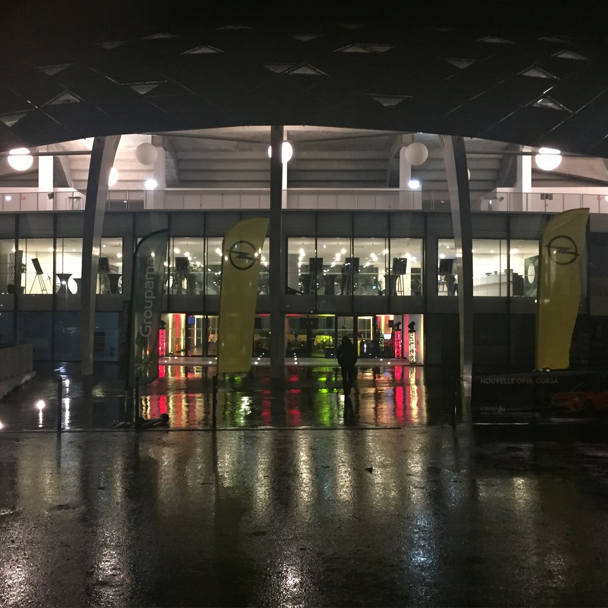 SayToutCom's tweet photo. #Event SAY TOUT COM a participé hier soir au lancement de la nouvelle #OPELCorsa à Limoges 🚗🤩 https://t.co/Btpom48WiJ