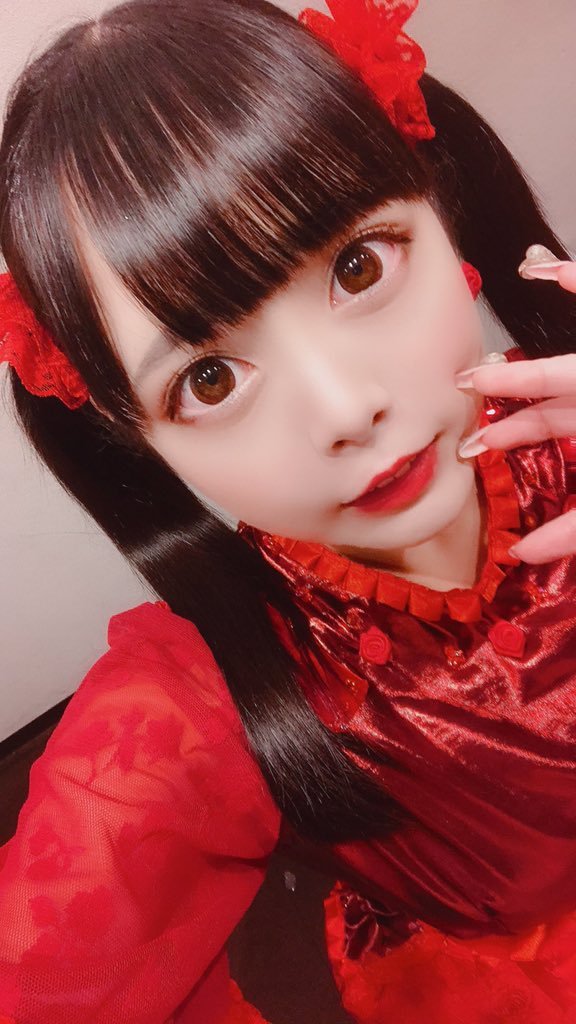 tigerstone0823's tweet photo. ね、カワイイでしょ🐣
#いいツインテールの日 
#ツインテールの日 https://t.co/5hhs0B6nYt
