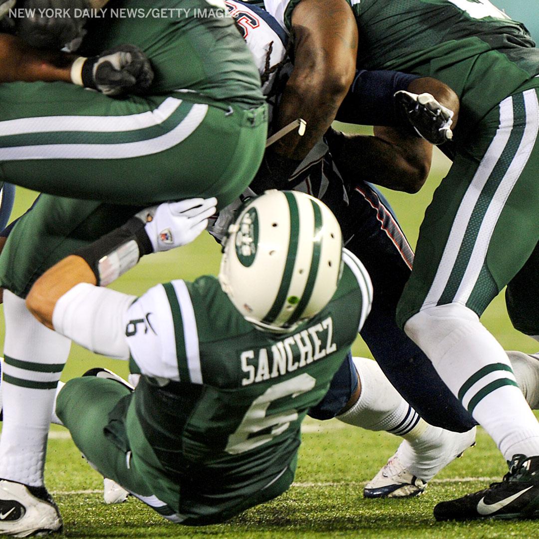 espn's tweet photo. On its 7th anniversary, we tell the story of "The Butt Fumble" in four parts: https://t.co/EC4rECrAIu