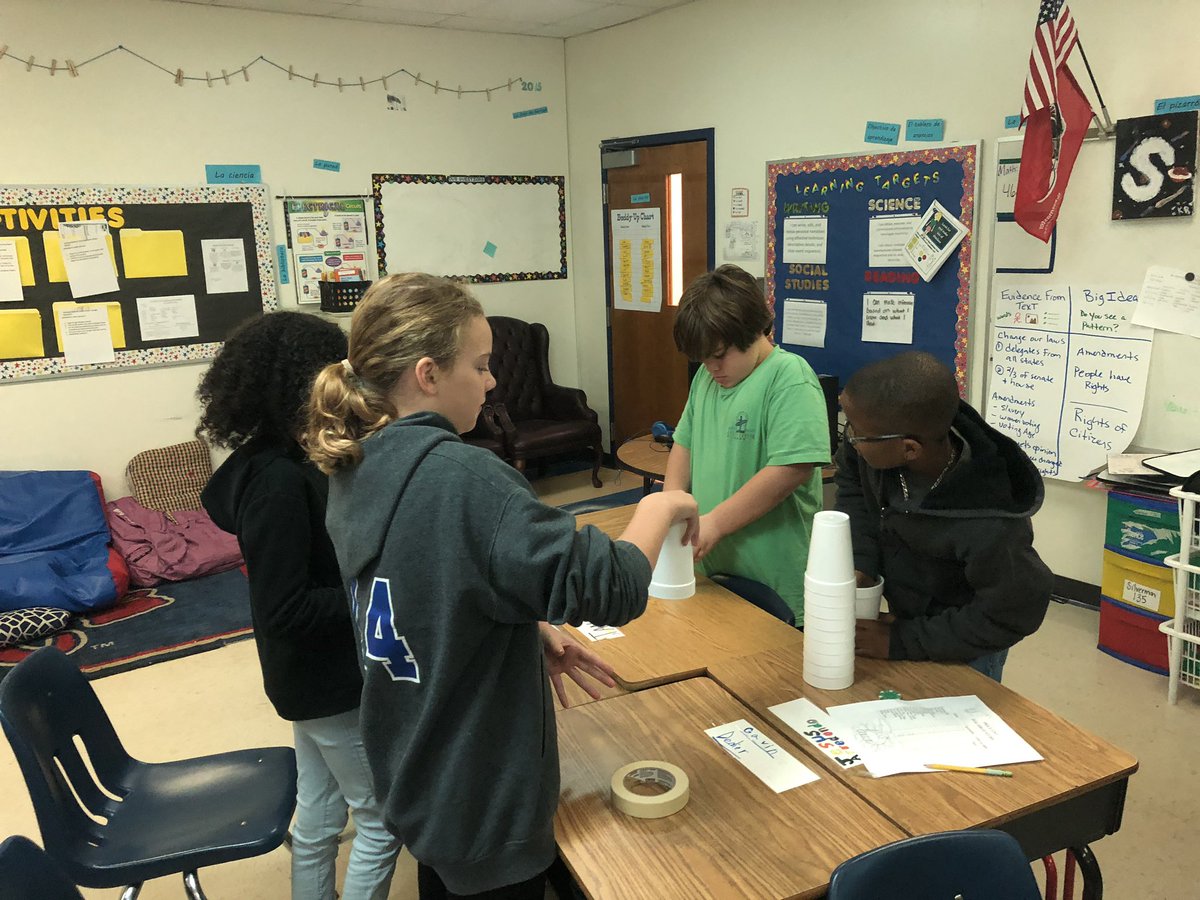 SilvermansStars's tweet photo. The engineering has begun! #EggDrop2019 #HPE5th 💙💚❤️ STEAM day! @CarriePitchford @HighPointFCS @CSTHPES https://t.co/DUnVoJfsve