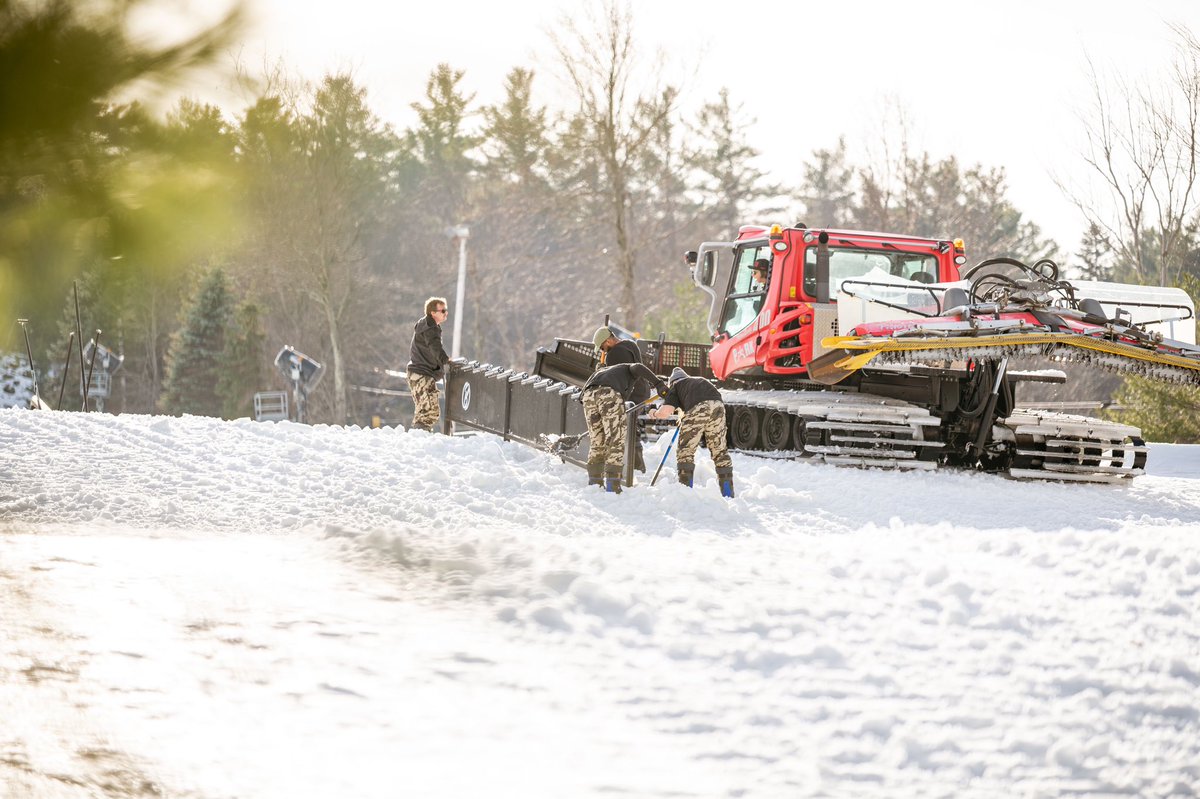 the #contentfactory is BACK!  re-opening tonight 3-10p, Sat &amp; Sun 10-6p w/ $30 tix - 34 features on Freedom, 5 fresh in Plaza II - full slope report 📲 jfbb.com/snow-report/