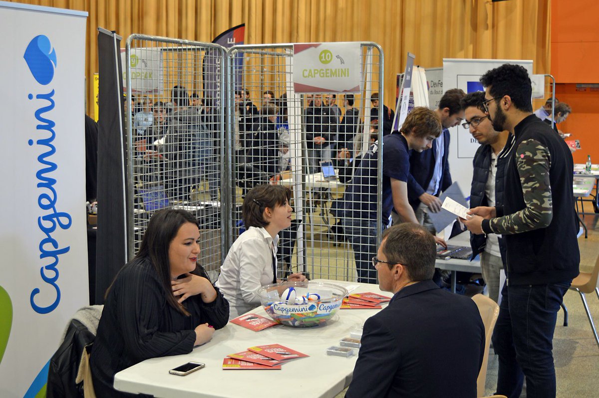 ForumEE_Lannion's tweet photo. L'album photos de la 10e édition du #FÉE est en ligne
➡️ https://t.co/YQOc7u5MSe
@Anticipa , @cmqlannion , @ville_lannion , @AggloLTC , @IUTlannion , @lyceeLeDantec , @enssat https://t.co/svY7ac77RW