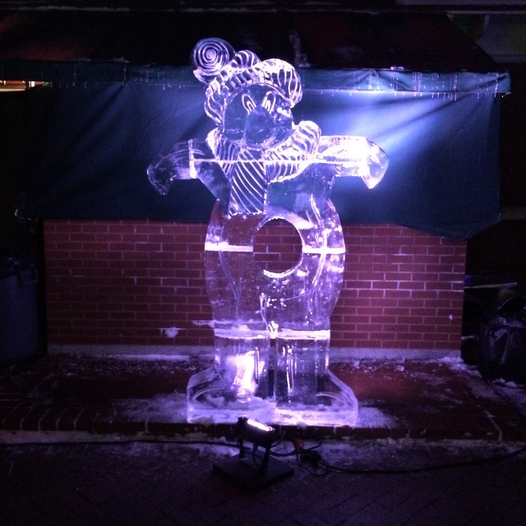 BlueFinPortland's tweet image. Did you know that tickets are now available for our annual Ice Bar - January 23-25, 2020.  You can purchase online at: brownpapertickets.com/event/4439868
Room packages are also available by calling 207-775-9090