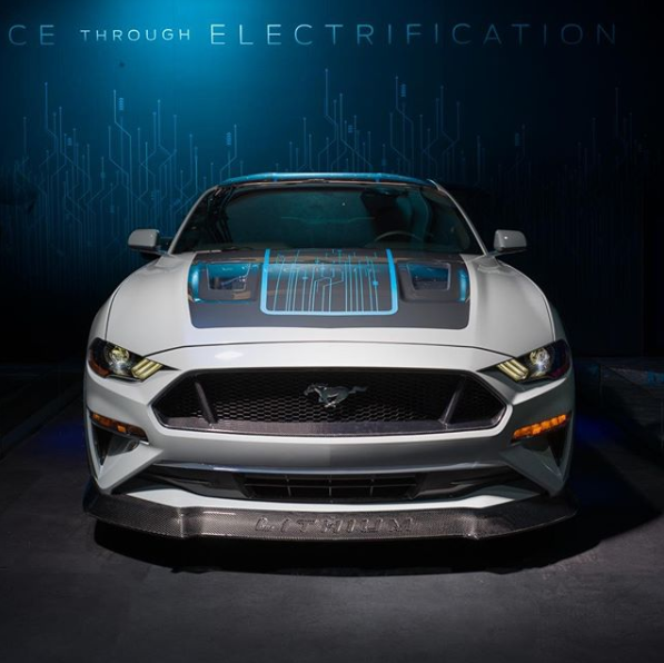 FullertonFordNJ's tweet photo. Well hello there 😍 #Ford #FordMustang #FrontEndFriday #SEMA https://t.co/3xjuuGlkfr