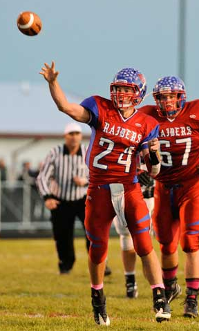 OHSAASports's tweet photo. This Date In #OHSAA History: November 22, 2013 - Haviland Wayne Trace's Colby Speice threw for 536 yards and nine touchdowns in a playoff game vs. Ada, tied for the most passing touchdowns in a game in OHSAA football history. (Photo credit @vwtimesbulletin) https://t.co/e4rEvlVnqM