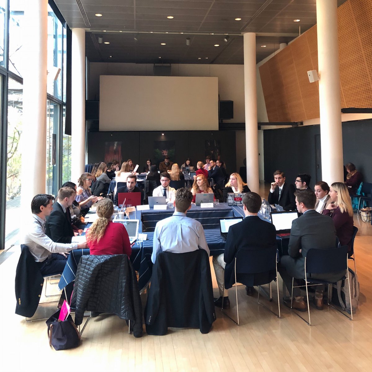 FinlandinUSA's tweet image. The largest #ModelEU in America is on in the #WashingtonDC area! Students and academic staff from 15 Mid-Atlantic universities gather annually for a 3-day EU simulation. We’re happy to host 32 students at our Embassy, simulating a meeting of the @EUCouncil. @EU2019FI #EU2019FI