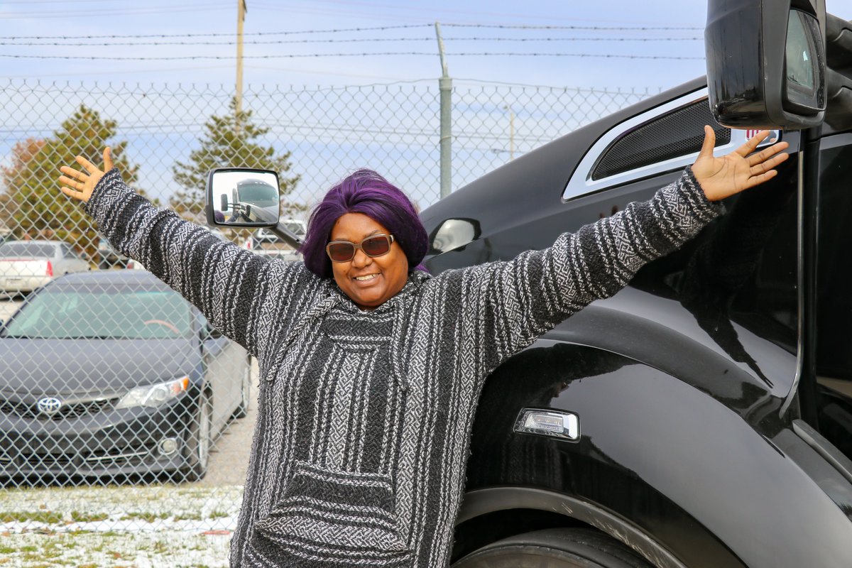 TransAmTruck's tweet photo. #NewDriverAlert!

We'd like to welcome Anthony Fountain and Latasha Ruffin!

We are so proud and thankful that you chose us. You are appreciated. Drive safe and stay noble!

#fridayfeeling #trucker #trucking https://t.co/OLRDQGpWx3