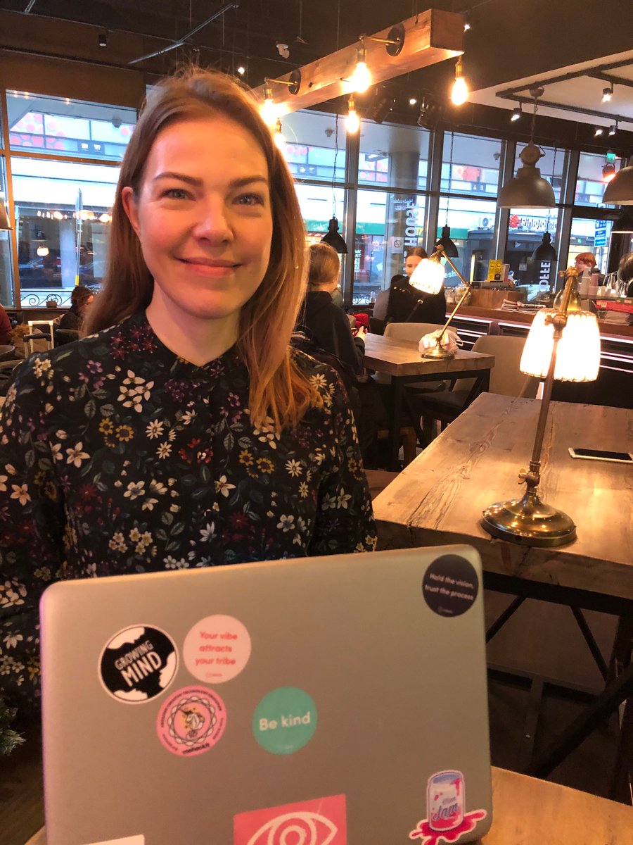 GrowingMindEdu's tweet photo. Väitöskirjatutkija @jlaurell laajentaa kasvun ajattelun #growthmindset näkökulmaa osallisuuden sosiaalisiin aspekteihin keväällä pilotoitavassa interventiossa @2019Uef @Akatemia_STN @EduSciHelsinki #ktpaivat2019 #akateeminensinnikkyys https://t.co/hGEDk35nyK