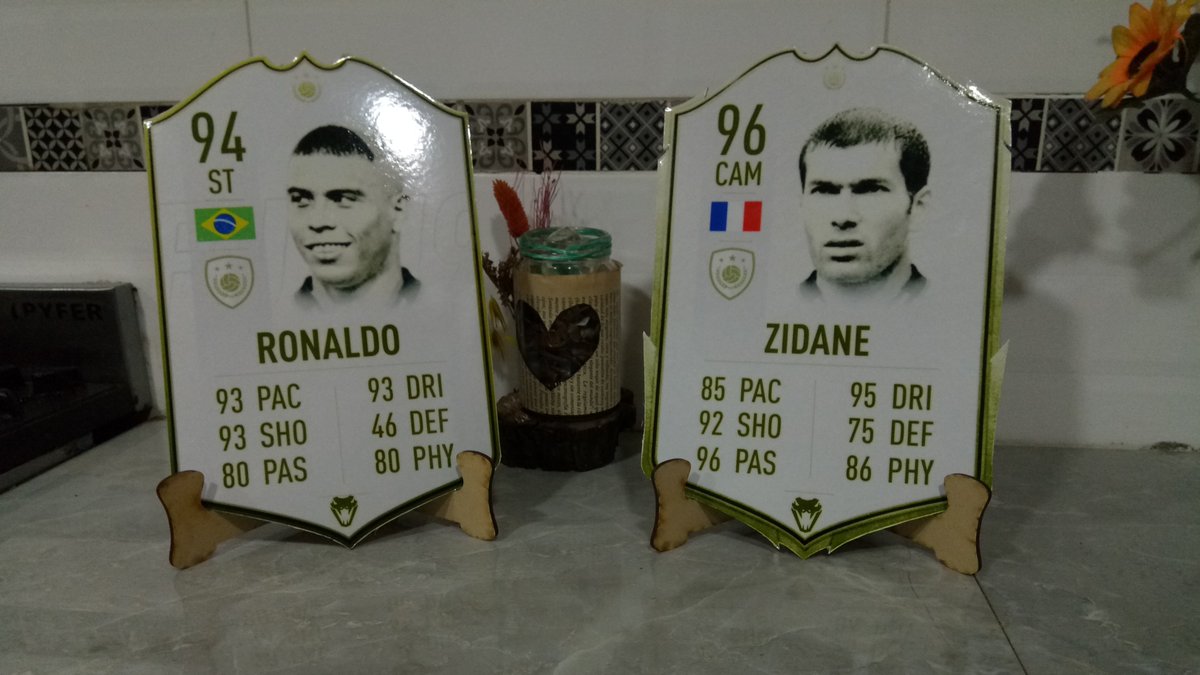 jonicoronel128's tweet photo. Hola gente!
Les quería comentar que vendo cartas de ultimate team personalizadas con su soporte a $350 Argentinos cada una! 
Quisiera que me den una mano en compartirlo por favor @MundoUT_ @FIFAALLSTARS @_FUTFans_ @futfifagame 
Muchas gracias! https://t.co/Ymq2ZTWP82