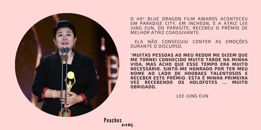 peachesnews's tweet photo. 🏆#LeeJungEun se emocionou ao receber o prêmio no #BlueDragonFilmAwards por seu papel em #Parasite.

Pra quem não sabe a atriz debutou aos 45 anos, até os 40, ela era uma atriz que trabalhava meio período para sobreviver.

👏👏👏👏 https://t.co/5JZe7iJC4w