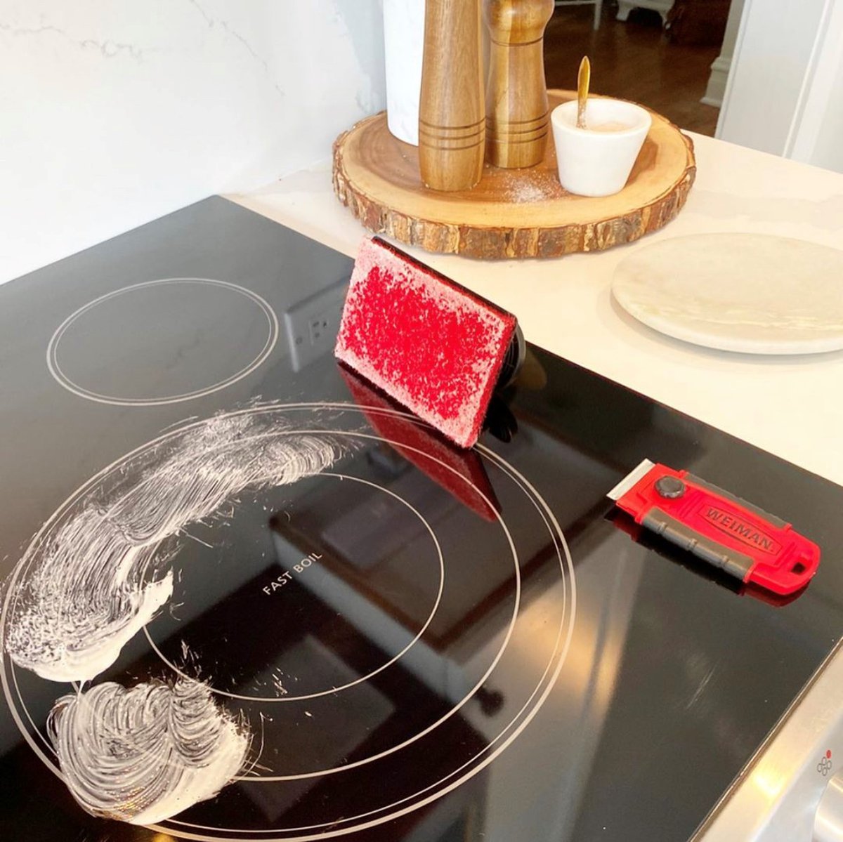 WeimanProducts's tweet photo. With all your #KitchenPrep this holiday season make sure to show some love to your cooktop by removing all the burned-on food. Luckily @homewithkeki has all the tips for protecting your cooktop this holiday season: https://t.co/xC0PSFeZJQ
๐ท: @homewithkeki #Weiman #Holidays https://t.co/OYlkmYEUBl