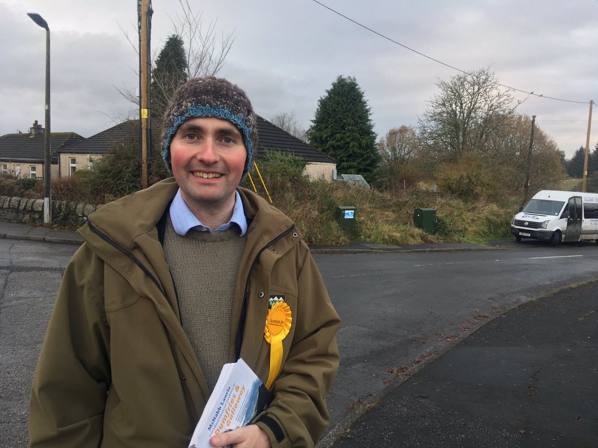 McNabb_Laurie's tweet photo. Took the afternoon off work to fit in some leafleting in Dalry. Looking forward to the first hustings tonight in Castle Douglas at 7pm, open to all - see @DGClimateGroup1 for info #DumfriesandGalloway #BetterInThanOut https://t.co/9jiOSLkISz