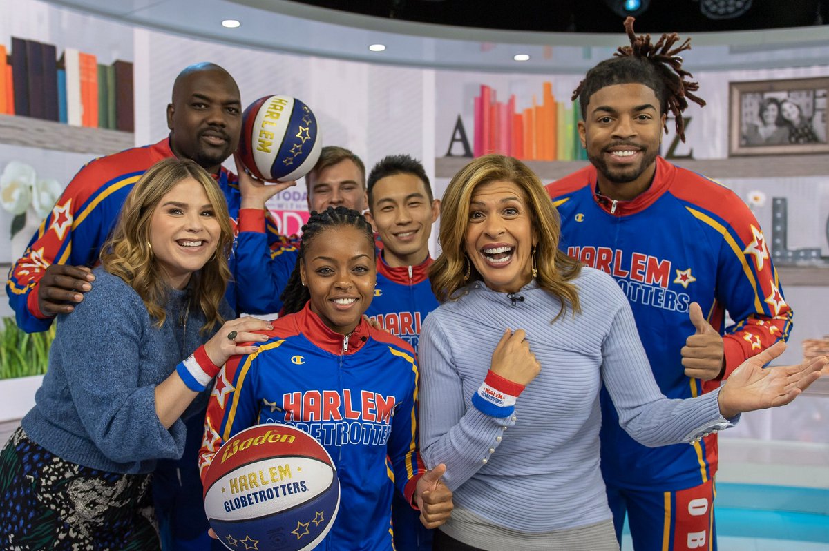 BigEasyLofton's tweet photo. Great time with @hodakotb and @JennaBushHager on the @HodaAndJenna  They’re like family to us so much fun to surprise them! https://t.co/jpRg1r7dKC