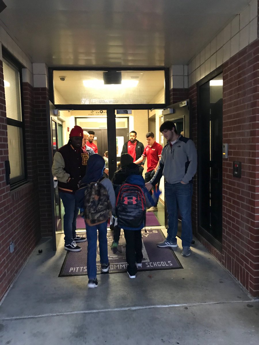 PittStGorillas's tweet photo. No better way to start a Friday!

Thank you to George Nettels Elementary for letting some of our football student-athletes come out and visit this morning!
#GorillaNation #BeAGorilla https://t.co/x81L7MtIiE