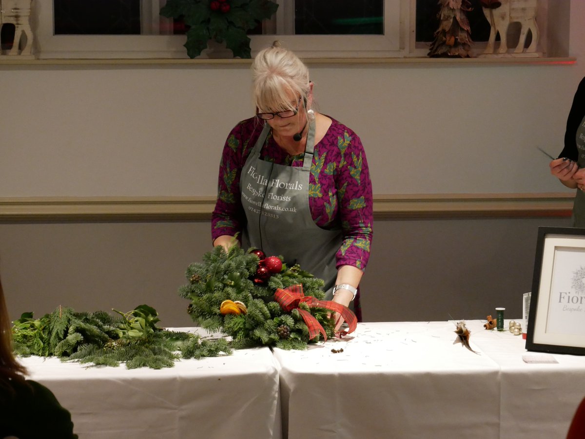 A huge thank you to everyone who attended Christmas at Ellenborough last night. Thanks also to <a href="/LaithwaitesGlou/">Laithwaite’s Wine Gloucester Shop</a> and Fiorella Flowers for putting on brilliant demonstrations, and to all the companies who kindly donated prizes. See all the photos here: bit.ly/welxmas