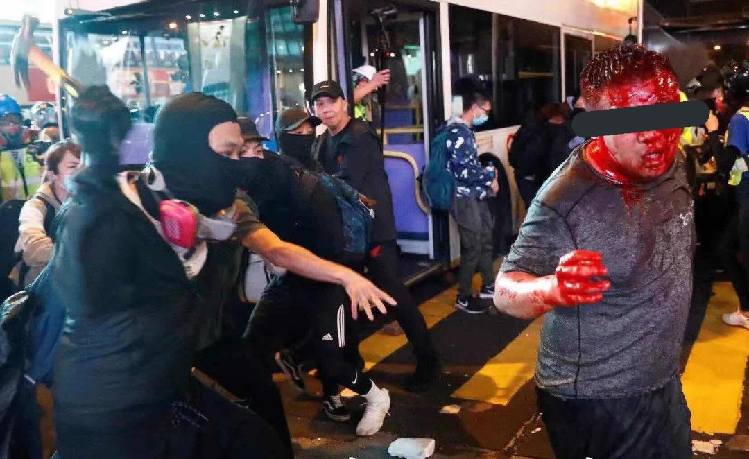 dear52stranger's tweet photo. This is Hongkong.
#standwithhongkong https://t.co/tzhJskSIQq
