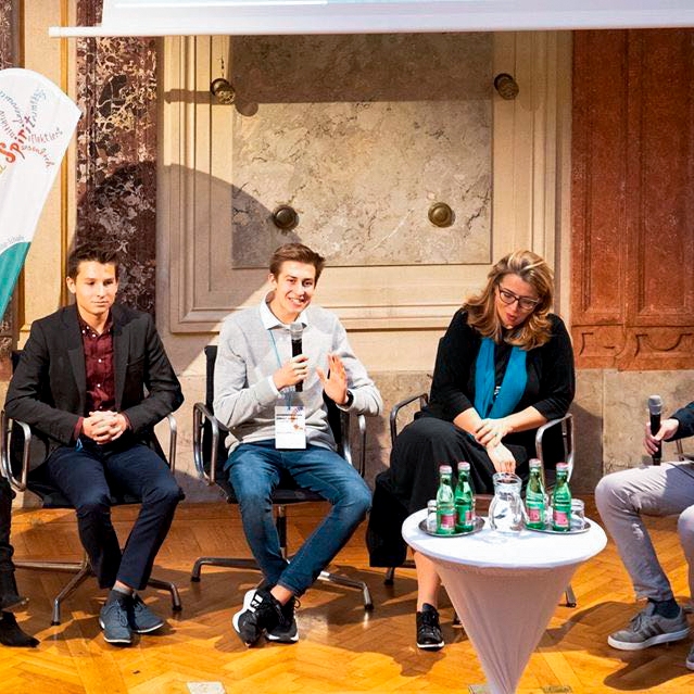 Freebie_box's tweet image. Einige Eindrücke vom Entrepreneurship Summit in Wien.  Danke, dass ich dabei sein durfte 😋#freebiebox #moritzlechner #event #summit #entrepreneurship #wien #vienna #österreich