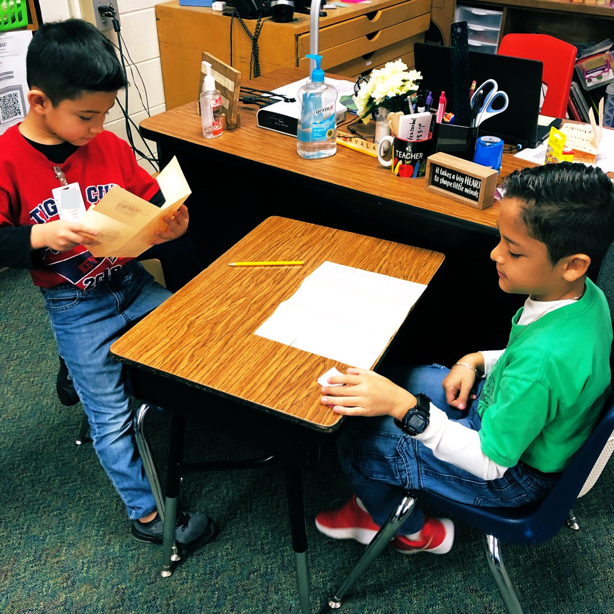 msayala7's tweet photo. Guess Who...but geometry edition lol. Students had to describe a 3D shape using geometric language while their partner had to correctly guess it. They loved it! #myirvingISD #EveryChildEveryDay #dreambig https://t.co/48snDROJSf