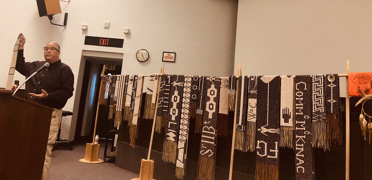 WindsorLawILS's tweet photo. @WindsorLaw Indigenous Legal Orders discussing treaties and Wampum Belt teachings with Dean Jacobs, Brian Charles and Jamie Jacobs ✊🏽✊🏽 https://t.co/vYsBPVxyiA