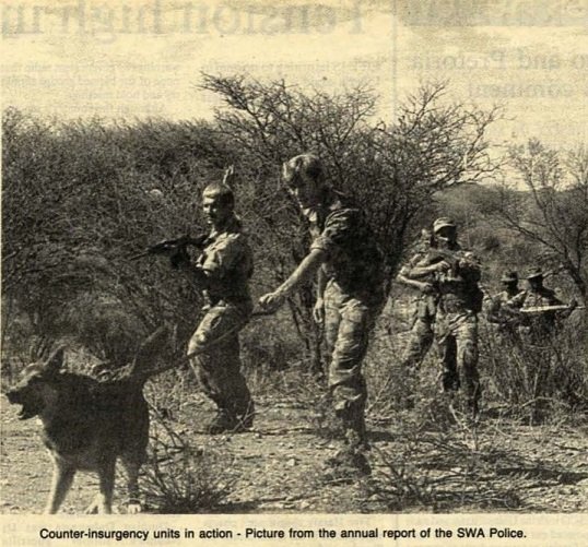 Achtervolging Guggenheim Museum ontwikkelen Africa Bush Wars on Twitter: "SWA police counter-insurgency (COIN) unit,  formerly Koevoet, on patrol in November 1985 https://t.co/f90zOZQclw" /  Twitter