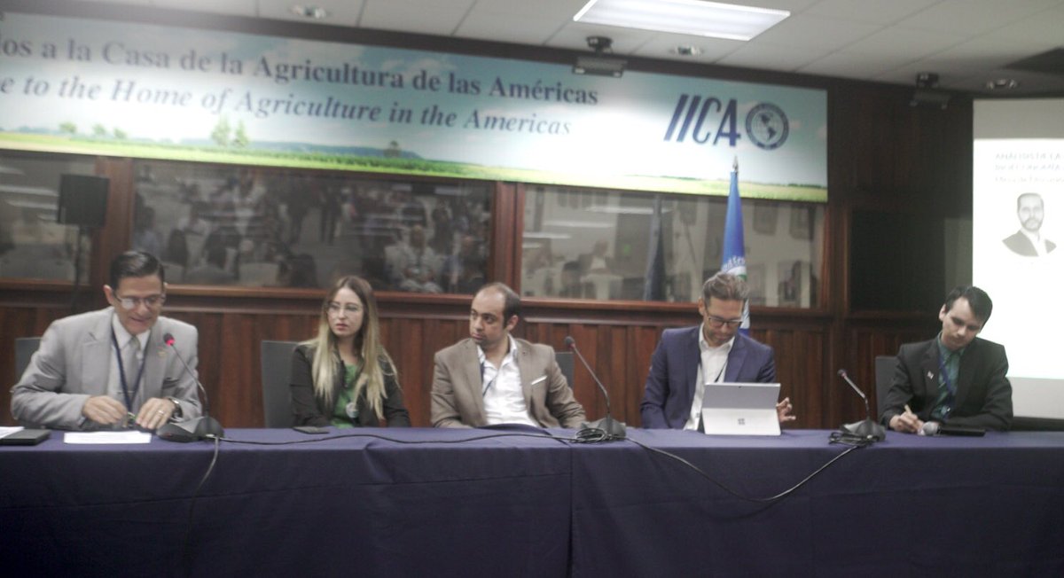 IICA (@iicanoticias) on Twitter photo Minerva Castellanos de <a href="/Scintia_mx/">Scintia Bio</a>, Jose Castro de <a href="/AdAstraRocketCR/">Ad Astra Rocket CR</a>, <a href="/mohammedmostajo/">Mohammed Mostajo-Radji</a> de <a href="/CdeCBo/">CdeC Bolivia</a> y <a href="/marcelobiotech/">Marcelo CastroA</a> de <a href="/RosalindBio/">Rosalind Innovations</a>, comentan sobre iniciativas en educación y difusión científica.
#FOLABI19 #Bioeconomía Minerva Castellanos de <a href="/Scintia_mx/">Scintia Bio</a>, Jose Castro de <a href="/AdAstraRocketCR/">Ad Astra Rocket CR</a>, <a href="/mohammedmostajo/">Mohammed Mostajo-Radji</a> de <a href="/CdeCBo/">CdeC Bolivia</a> y <a href="/marcelobiotech/">Marcelo CastroA</a> de <a href="/RosalindBio/">Rosalind Innovations</a>, comentan sobre iniciativas en educación y difusión científica.
#FOLABI19 #Bioeconomía