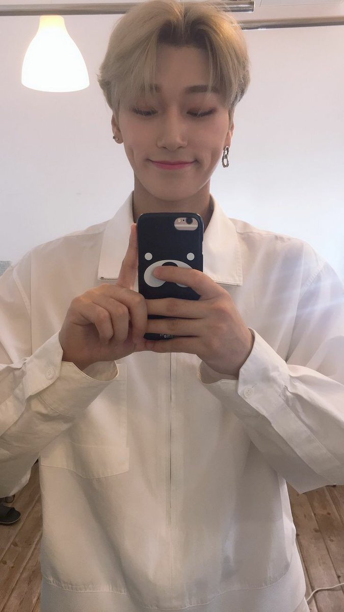 Kathy00479101's tweet photo. @ATEEZofficial Blonde Sanie omg how someone xan be ok after this ?😍😍

I'M NOT OKAY 😮❤️
#ATEEZ #SanWeLoveYou #Sanie https://t.co/sBL1P1EggK