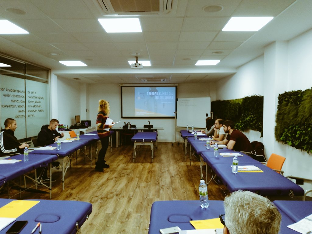 SpineandControl's tweet photo. Este fin de semana estamos en #Bilbao impartiendo el módulo lumbar II Edición de la mano de @Ivan_CalleHaro. Curso organizado por @COFPV 
#Spineandcontrol https://t.co/F0JBbXqZfY
