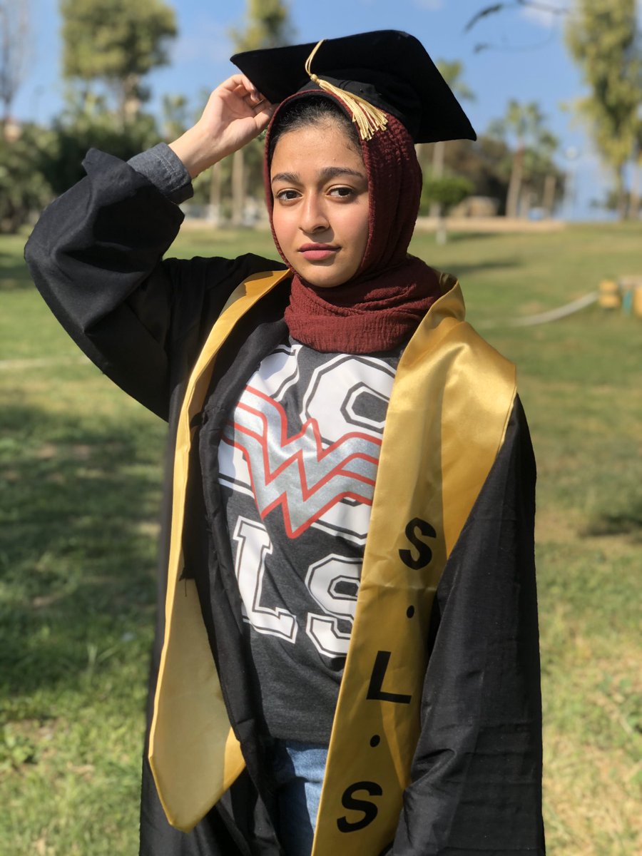 lailaashraff's tweet photo. It’s about damn time, your favorite graduate👩🏻🎓💜 #SLS19 #ClassOf2019 #Class19 https://t.co/Oq9dObxAEO
