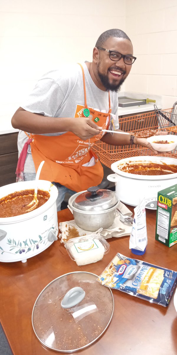 HomeDepot110's tweet photo. Drew trying out the chili!! Who will he pick, stay tuned...
#Store0110
#AnthonyvsMichelle
#goodtimes https://t.co/n2y3btrirJ