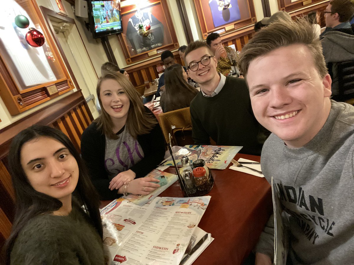 MTSU_DECA's tweet photo. Greetings from your MTSU DECA Officer team from Chicago for the #CDECAENGAGE conference so that we can learn how to lead and grow our chapter! 🔷 we are so excited to come back and share what we’ve learned with all of you! https://t.co/jCstXrTf3u