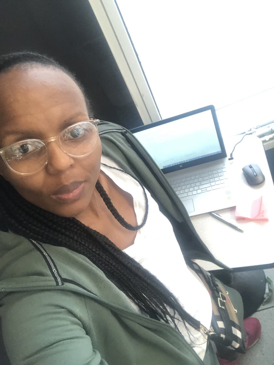 zamamkosi's tweet image. When any corner with a power point and free WiFi is your corner office!! #ThinkingForALiving #CreativeEconomySolutions #BusinessOfFilm