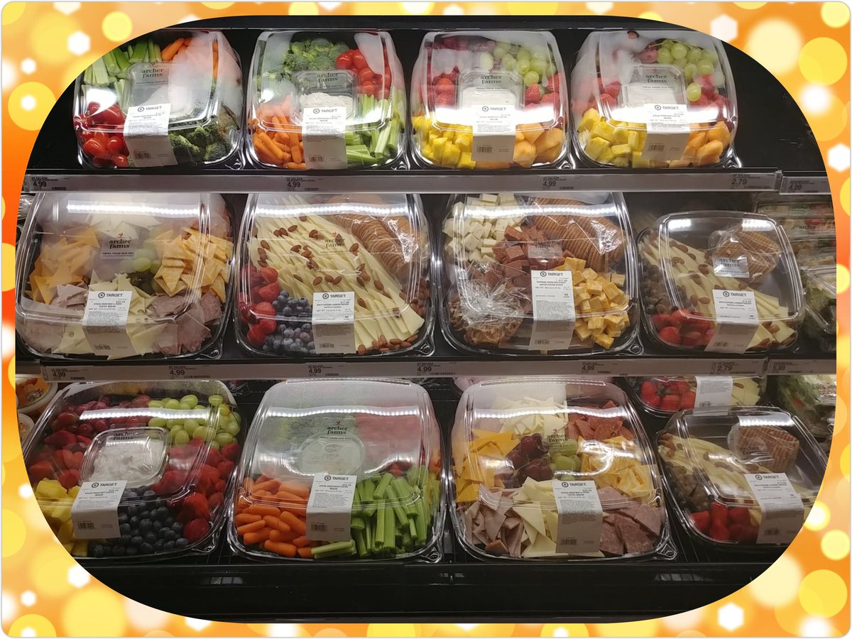 TL Deanna @ the #T1356 Deli Team are ready to make our guests' holiday easy and delicious! Nice job, team! #proudFBC <a href="/DotsieQuigley/">Dotsie Quigley</a> <a href="/Gee0026/">Gerard Ouedraogo</a> <a href="/Dana_Schleicher/">Dana Schleicher</a> <a href="/choffmann1209/">Chris</a> <a href="/PetzoldAshley/">Ashley</a> <a href="/mariah_cavett/">Mariah Cavett</a>