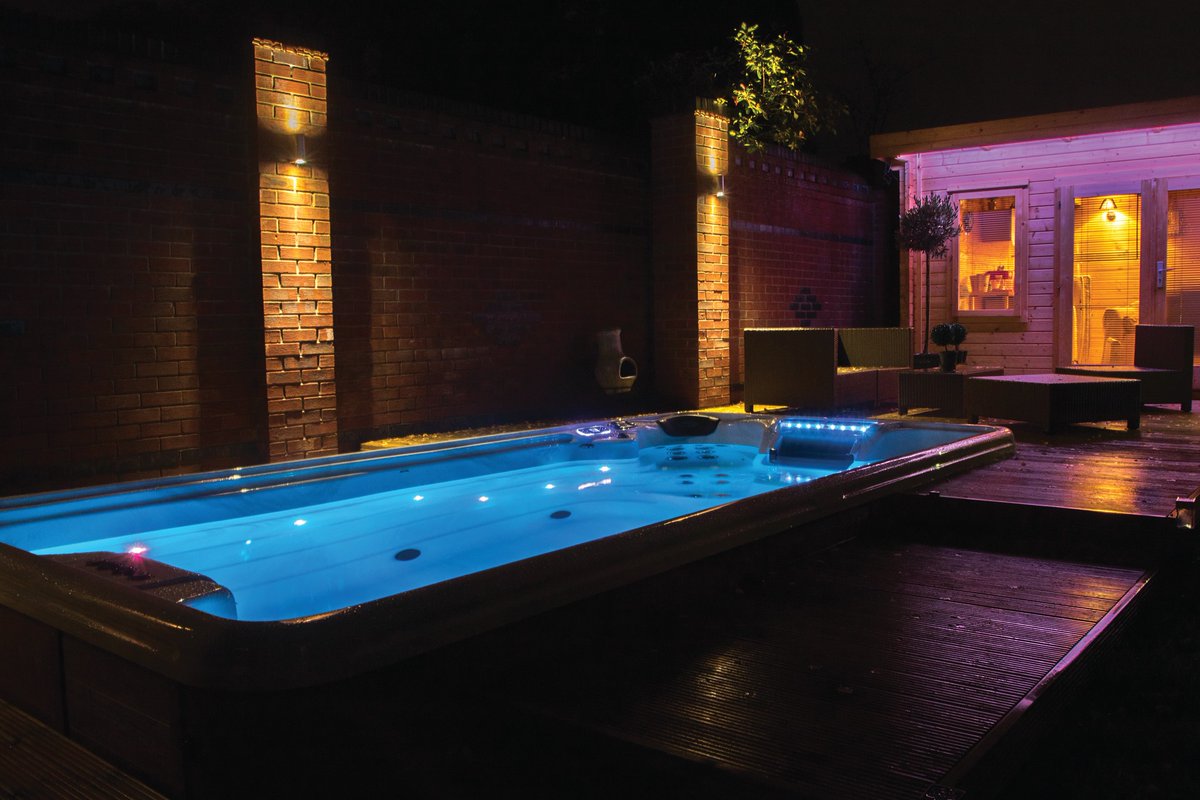 artesian_spas's tweet photo. Think that your space is too small for a pool? Think again! The TidalFit Exercise Pool is a great addition to any space. #ArtesianSpas #TidalFit #ExercisePool #BackyardGoals https://t.co/3iC5c2G5lF
