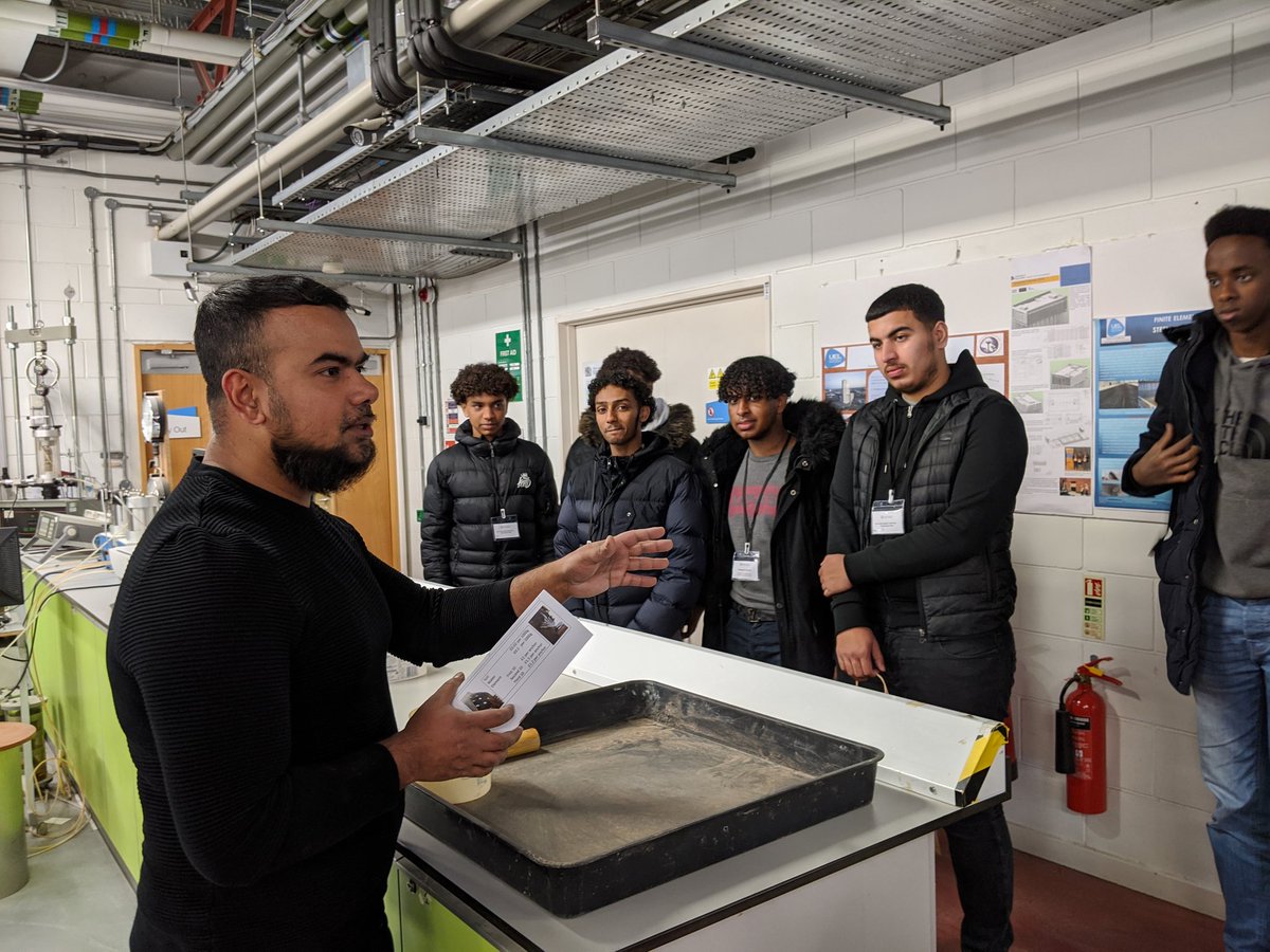 Prof David Tann tweet media