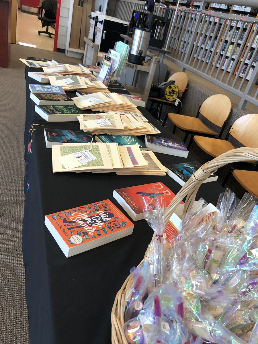 colonylibrary's tweet image. Our Lightspeed Open House is happening RIGHT NOW! Goody bags &amp;amp; free books for everyone who stops by today! Don’t miss out! #InCOHSLibrary #OntarioCityLibraryCollaboration