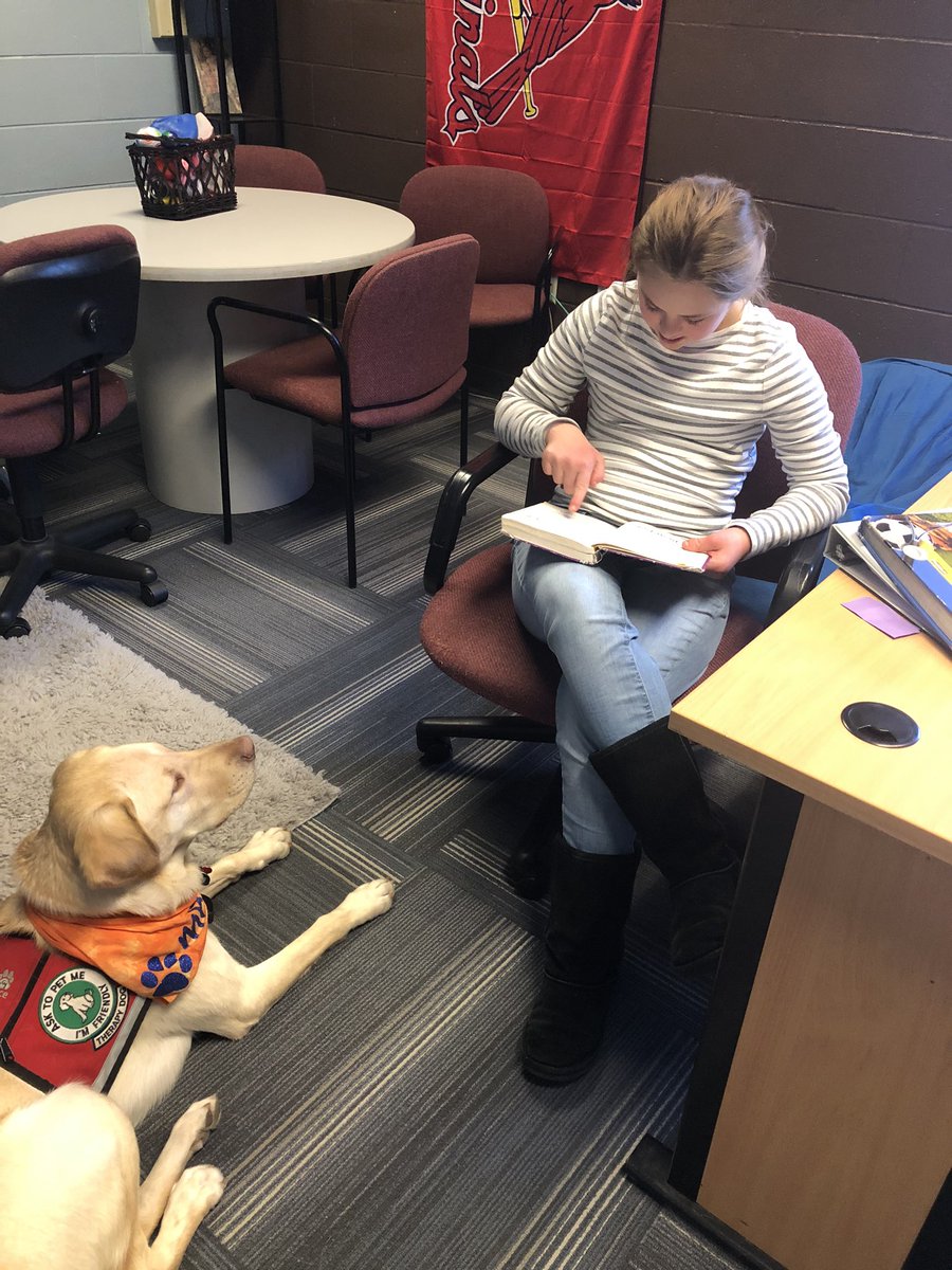 panthermaci's tweet photo. Maci is intently listening to a student who is reading her a story 📚 https://t.co/3cfZ782fp4