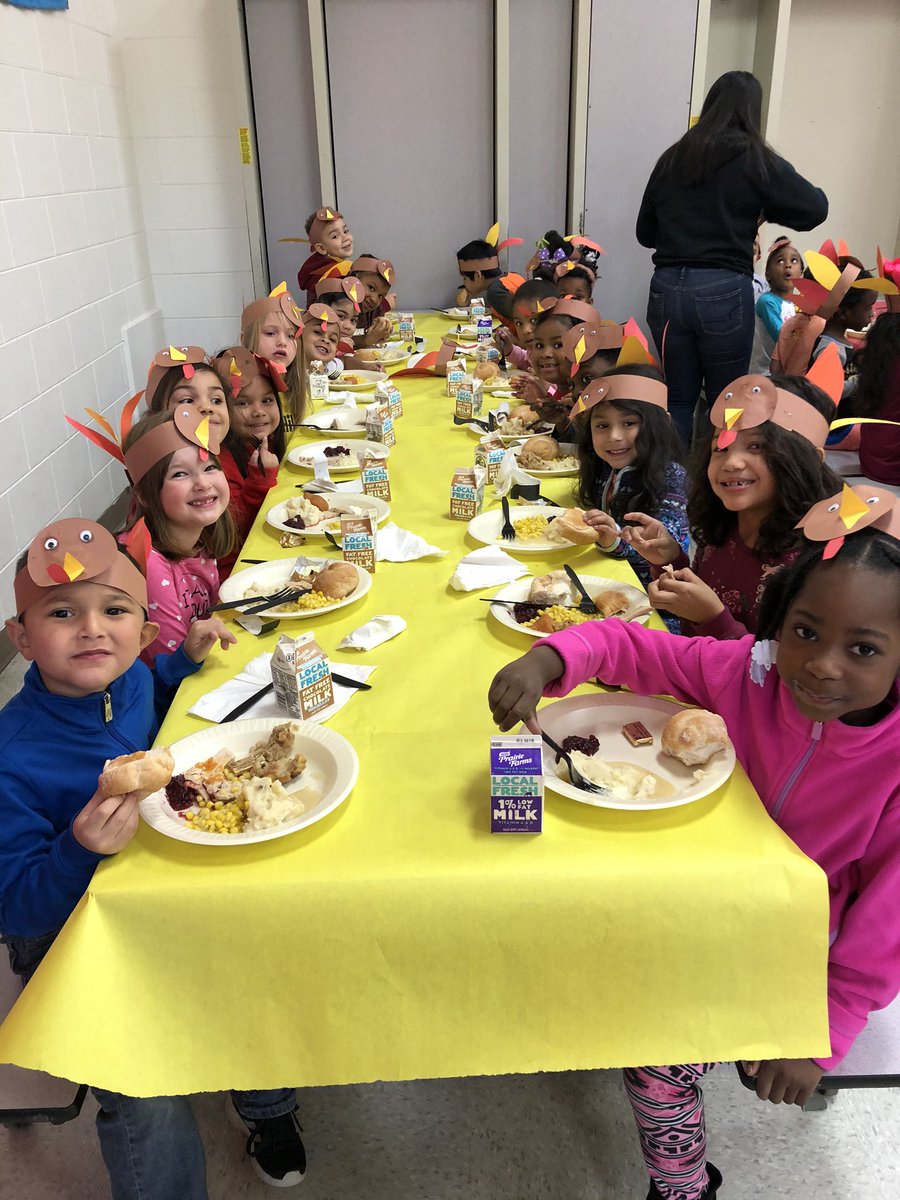 nwojack's tweet photo. Happy Thanksgiving to all @SerenaHills_161 https://t.co/ALRhCHyvt8