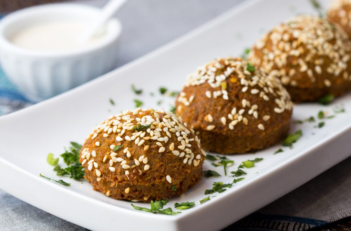 ParamountFoods's tweet image. It&apos;s Falafel Friday!!! #ParamountFineFoods #FreshFlavourfulAuthentic #falafel #friday