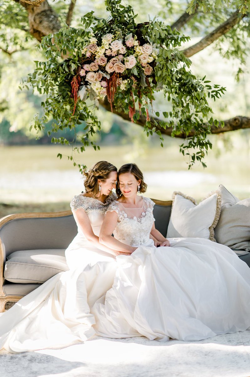 6 Tips for Incorporating Nature in Your Raleigh Wedding blog.makeupforyourday.com/2019/11/15/6-t…