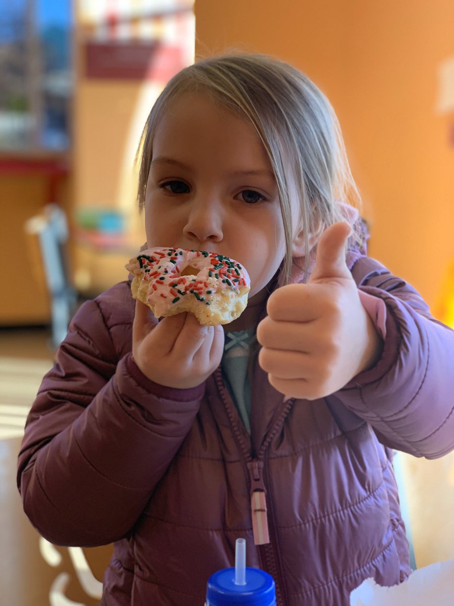 ZacBottoms's tweet photo. Doesn’t get much better for a breakfast crew than these two... #ZoeRyan #CaydenAnn #DonutsWithDad #DoingLife https://t.co/KdrXa0mVbP