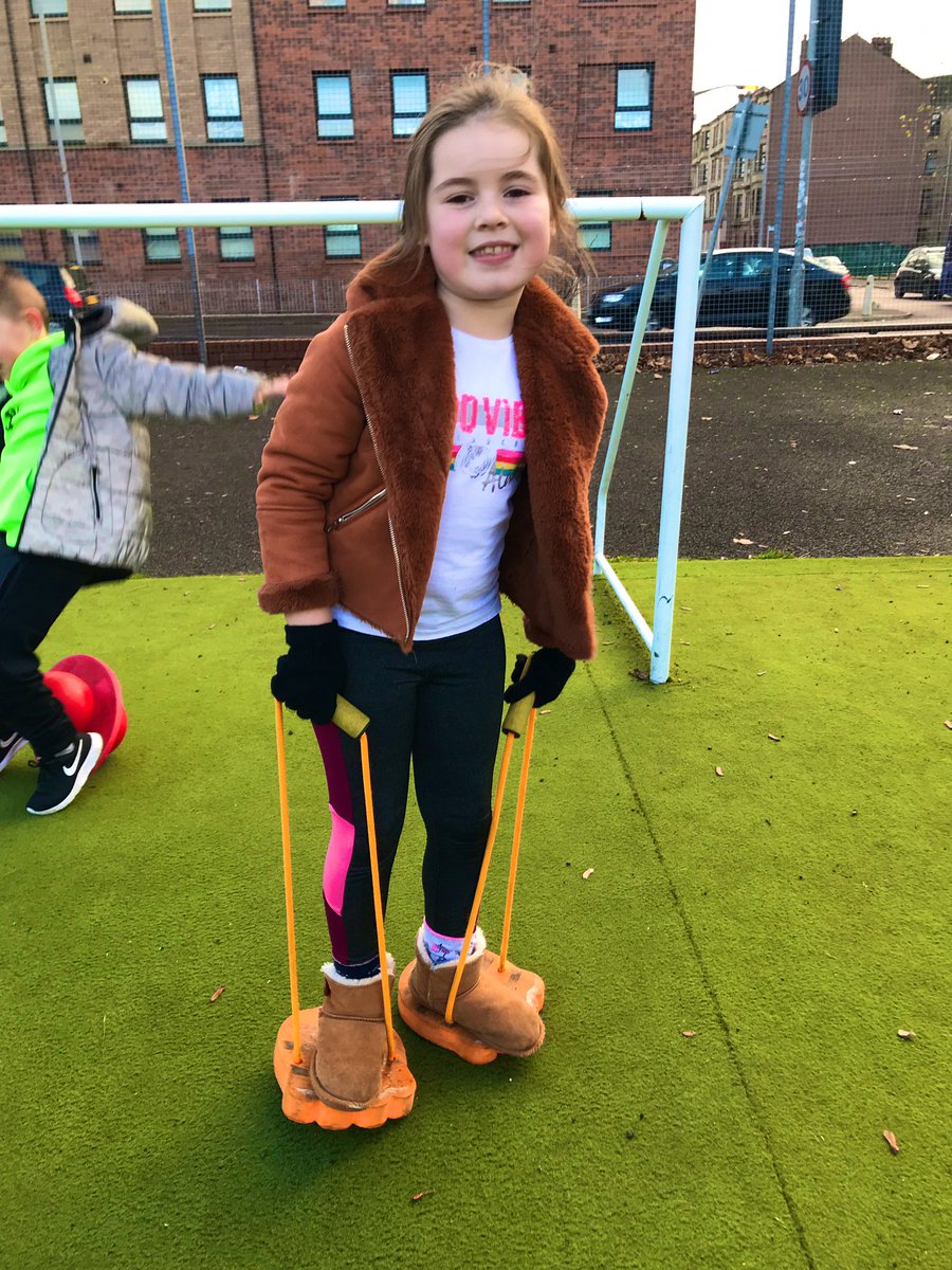 FareJennifer's tweet photo. @StMichaelsGCC Active Play round 2, again children really enjoying free play today @GlasgowCC @InspiringSland @Actify @FARE_Scotland @Jimmy_FARE @Thrive_Outdoors https://t.co/I7iGx8kbc4