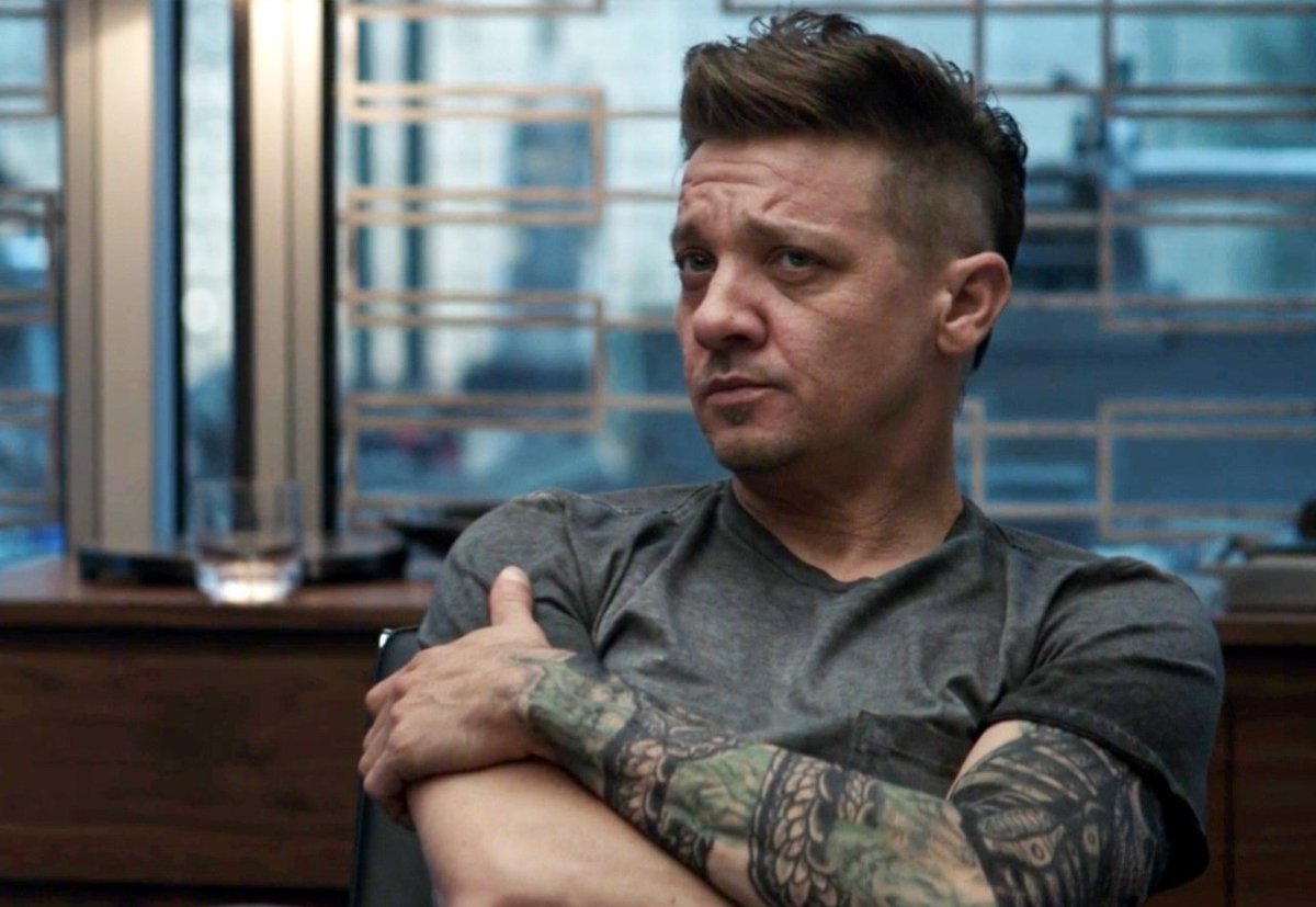 ClintHotcake's tweet image. Adiós Clint, que la fuerza te acompañe.