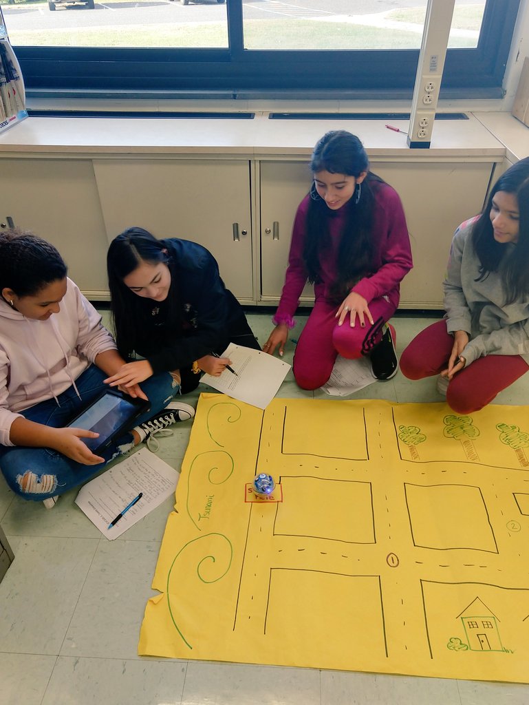 Kristen Fossa (@mrs_fossa) on Twitter photo Fun Friday! Today students are exploring earthquakes through coding, slinkies, and online labs! <a href="/CTBarkalow/">Barkalow Middle School</a> Fun Friday! Today students are exploring earthquakes through coding, slinkies, and online labs! <a href="/CTBarkalow/">Barkalow Middle School</a>