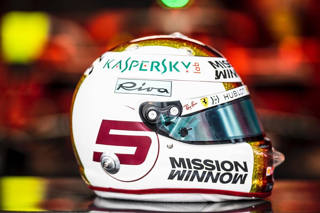 Gianludale27's tweet image. Il casco di Sebastian Vettel per il Gran Premio del Brasile #BrazilGP